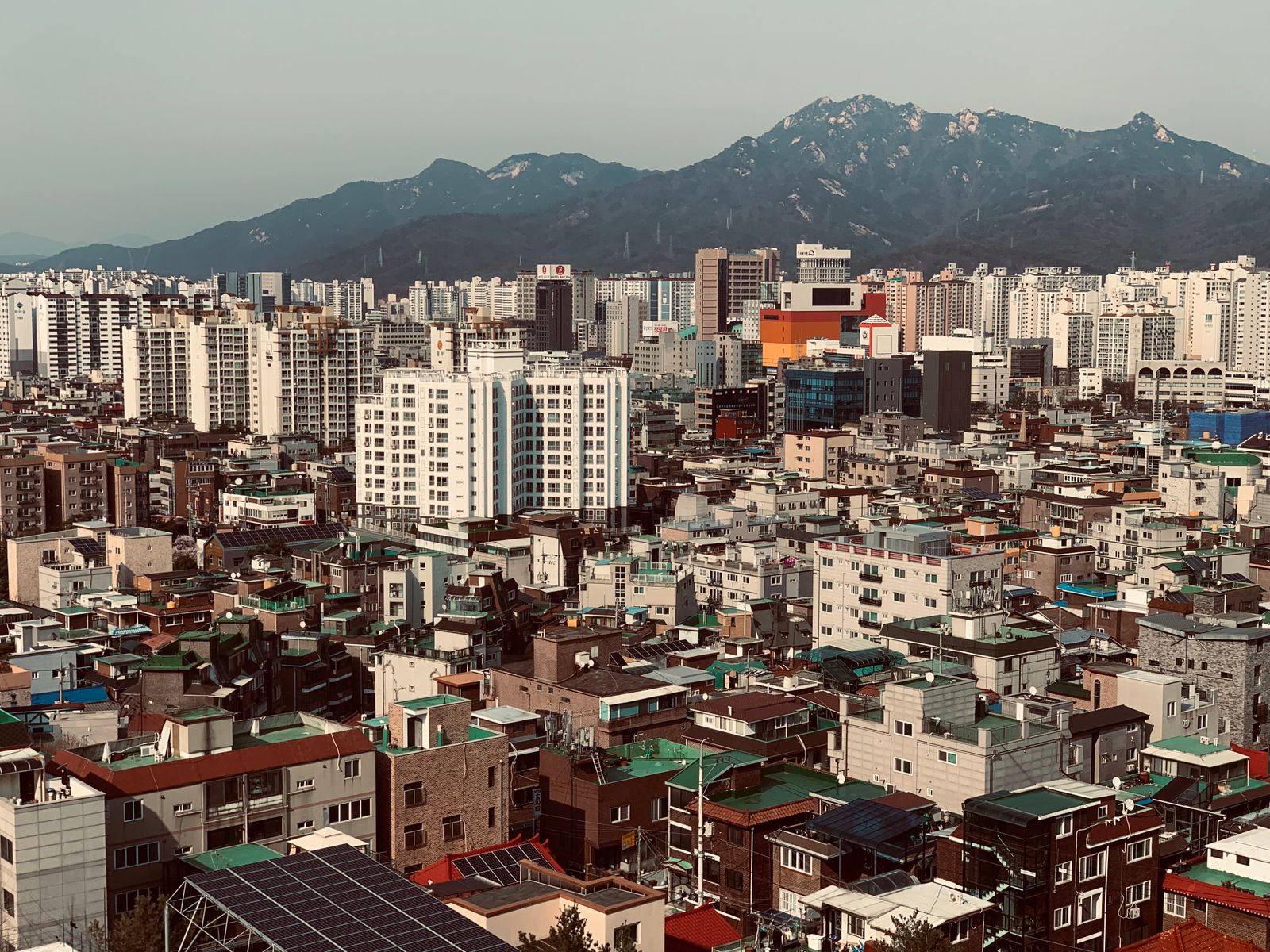 Aerial view of Seoul, the city many recruits leave behind on their way to training centers like Nonsan